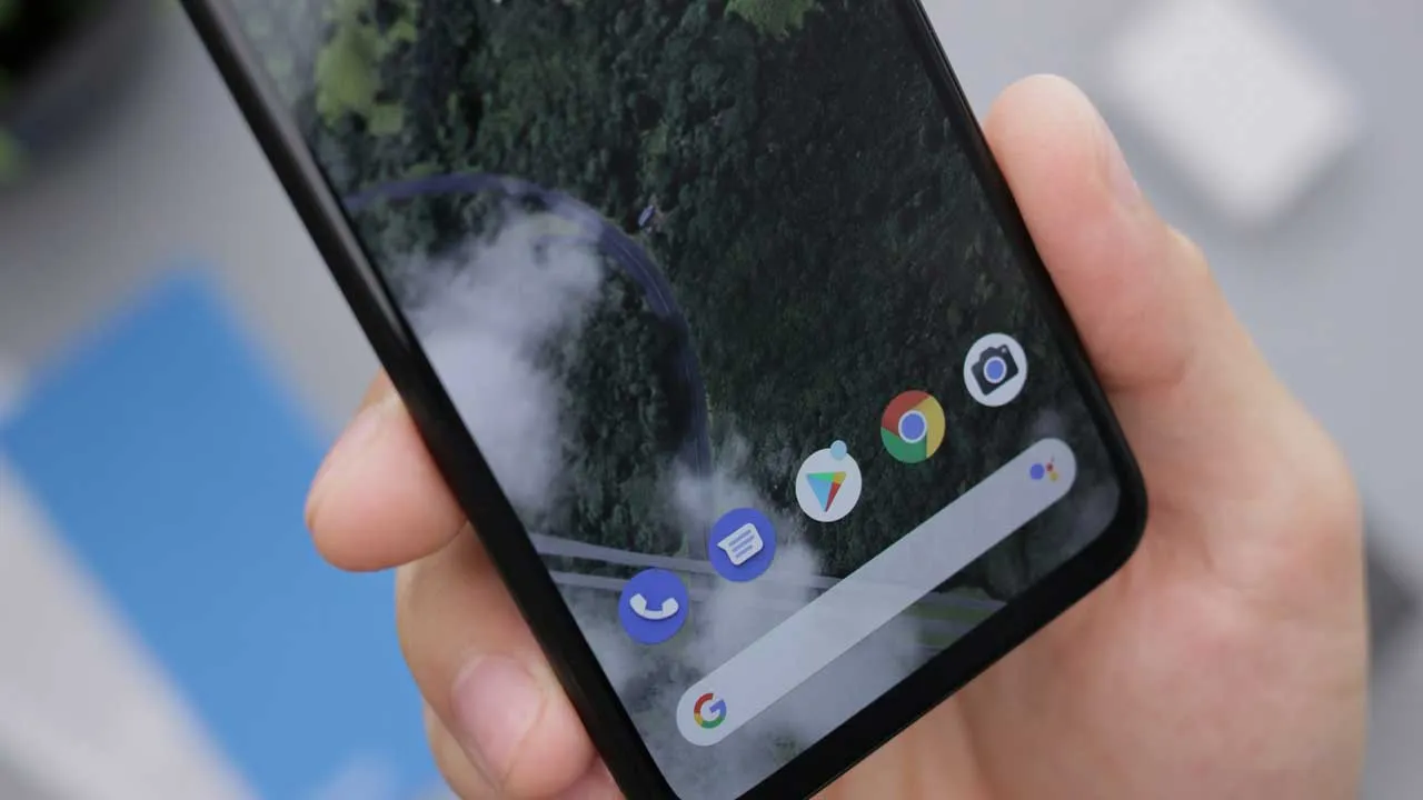 Android 15 にアップデートする場合は注意してください。Windows 11 に接続すると携帯電話が動作しなくなります。